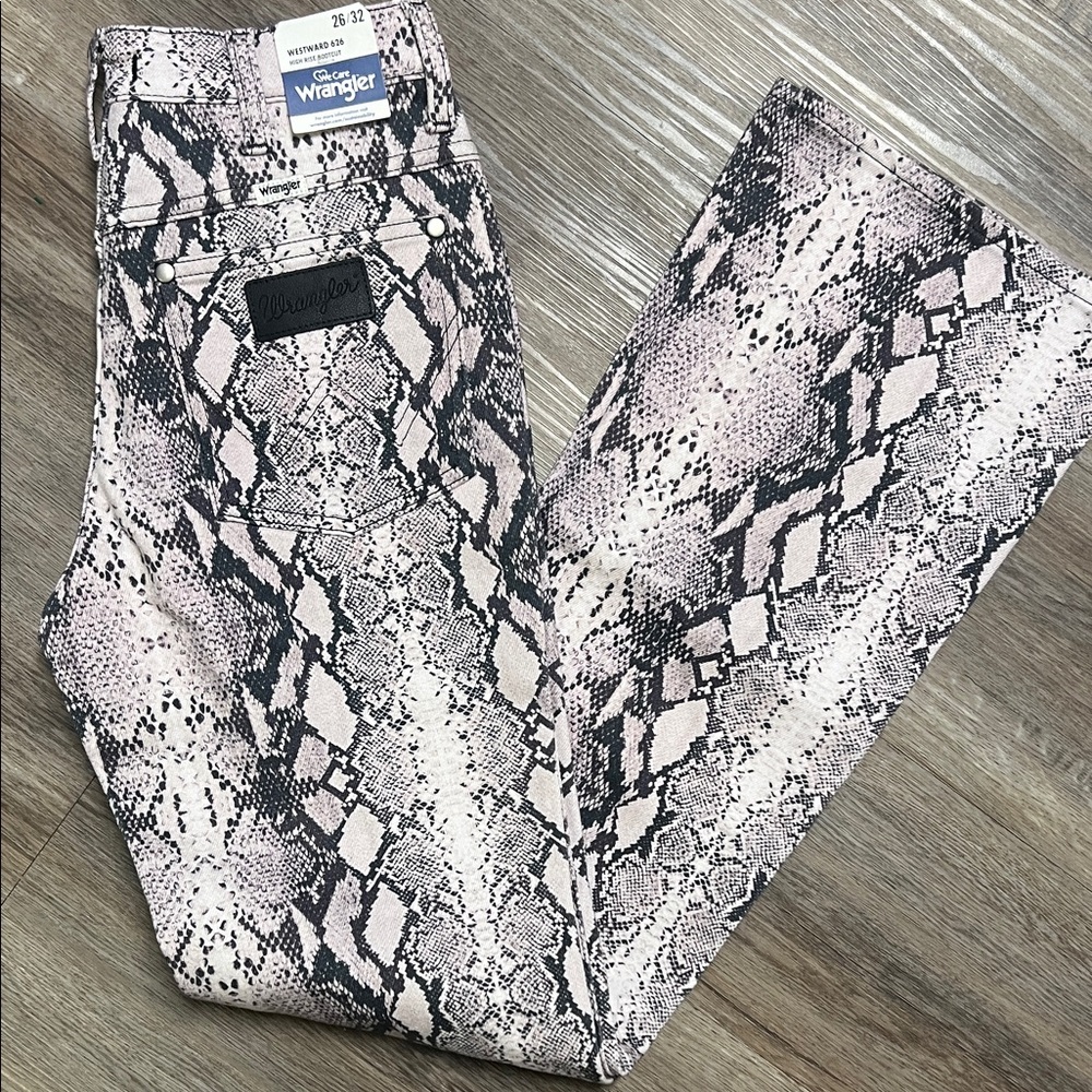 Wrangler Snake Print Boot Cut Jeans - Black and White